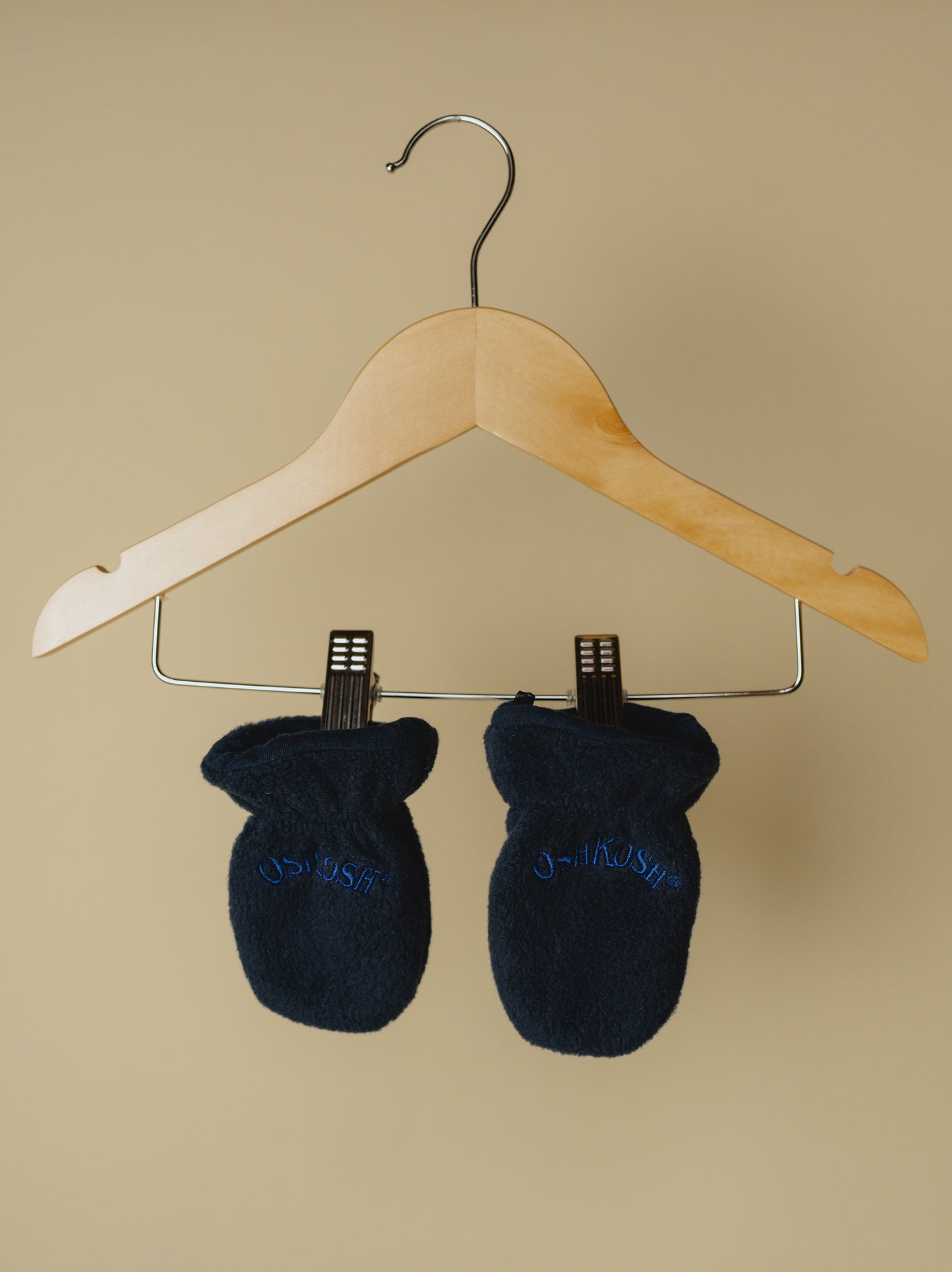 Osh Kosh Navy Blue Trapper Hat and Mittens Set, Size Medium 0-12 Months