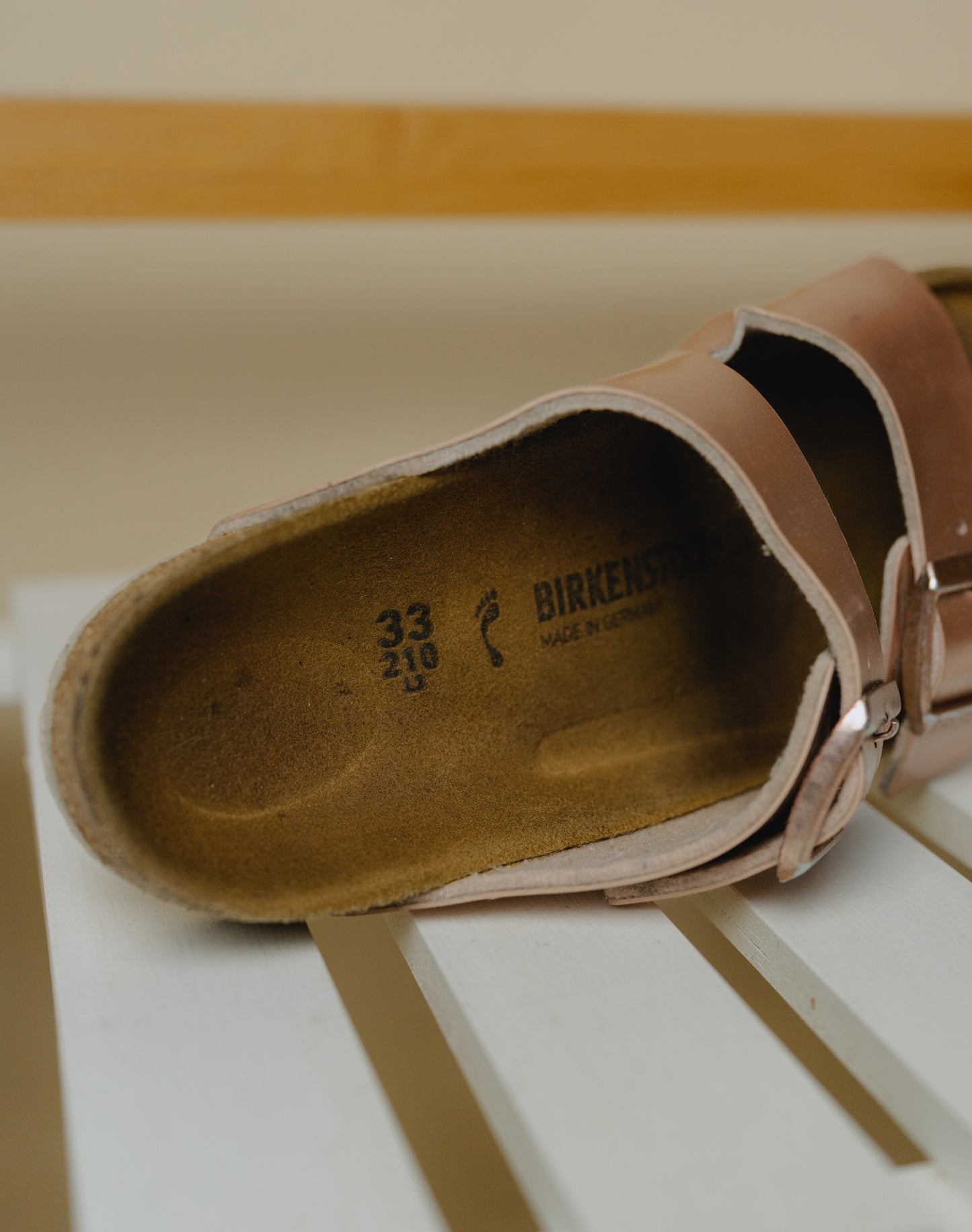 Birkenstock Metallic Pink Arizona Sandals, Size 1.5