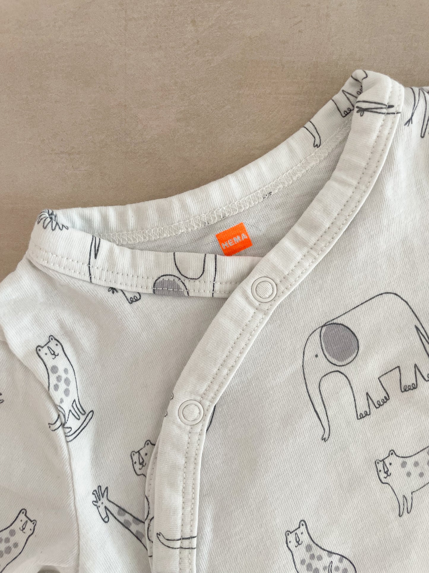 HEMA White Jungle Sleepsuit, 1-2 Months